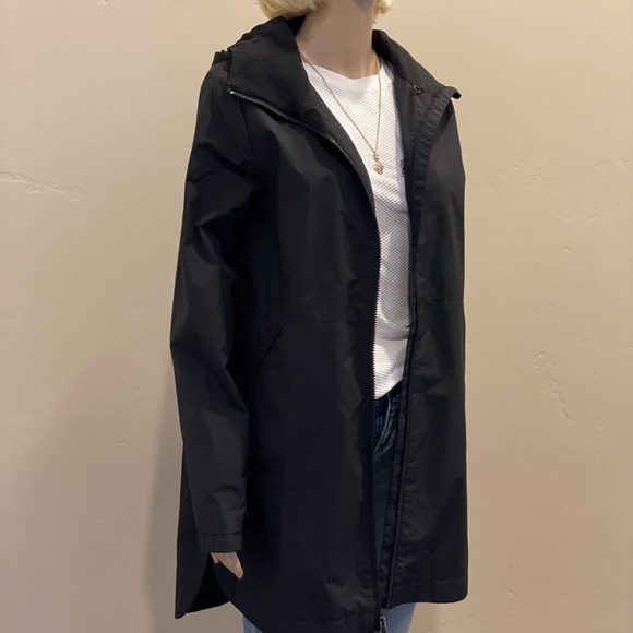 Light Coat size Small - Picture 4 of 14